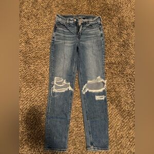 American eagle Mom jeans sz 4 long
